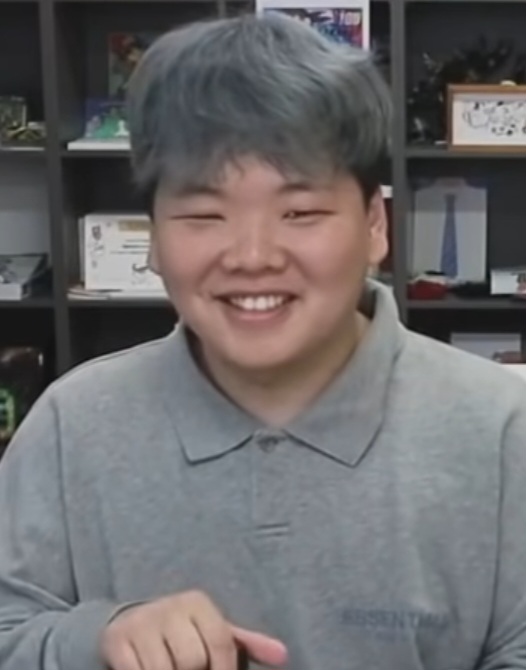 Korea’s Favorite YouTuber Kwak Tube Lost 37 Pounds and Everyone is Talking About It